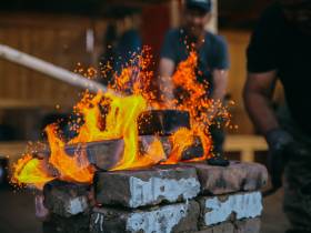 Конкурс кузнечного мастерства начался в рамках Ысыаха Олонхо в Верхневилюйске