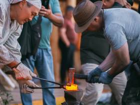 Конкурс кузнечного мастерства начался в рамках Ысыаха Олонхо в Верхневилюйске