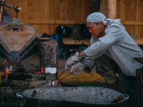 Конкурс кузнечного мастерства начался в рамках Ысыаха Олонхо в Верхневилюйске