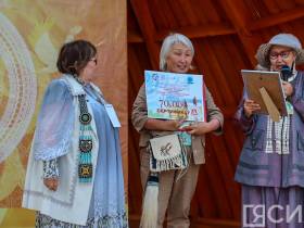 Валериана Никифорова завоевала Гран-при конкурса национальных костюмов на Ысыахе Олонхо