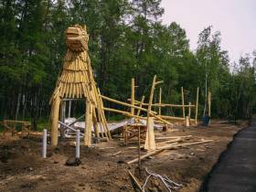В Верхневилюйске заканчивают строительство крупных объектов благоустройства 
