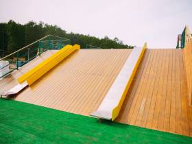 В Верхневилюйске заканчивают строительство крупных объектов благоустройства 