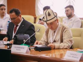 В Якутии обсудили вопросы развития нематериального наследия народов мира