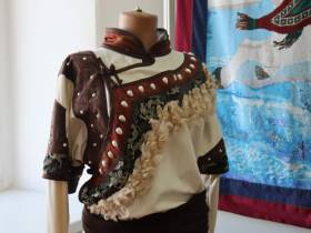 Выставка костюмов народов России открылась в Якутске