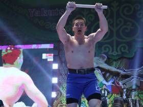 Две сломанные палки: самую зрелищную схватку чемпионата мира показал Дмитрий Попов из Якутии