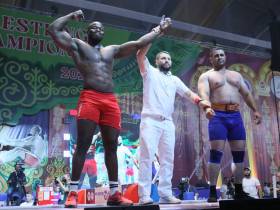 Российские мас-рестлеры вышли в финал чемпионата мира лишь с одной неудачей