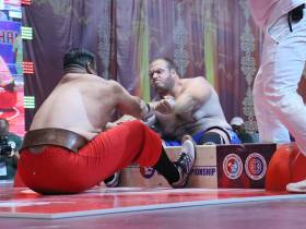 Российские мас-рестлеры вышли в финал чемпионата мира лишь с одной неудачей