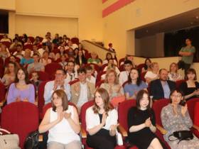 Лучшие ученики Ленского района Якутии получили денежные премии