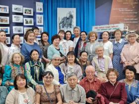 В Вилюйске открыли памятник якутскому поэту