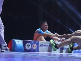 Якутяне Валерий Никаноров и Семен Ануфриев стали чемпионами мира по мас-рестлингу