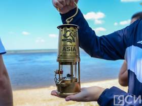 На Ленских столбах в Якутии зажгли огонь VII летних Игр "Дети Азии"