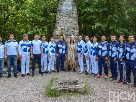 На Ленских столбах в Якутии зажгли огонь VII летних Игр "Дети Азии"