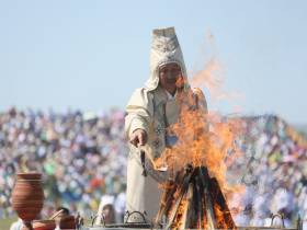 В Якутске состоялась церемония открытия Ысыаха Туймаады — 2022