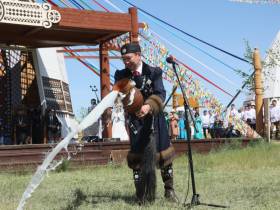 В Якутске состоялась церемония открытия Ысыаха Туймаады — 2022