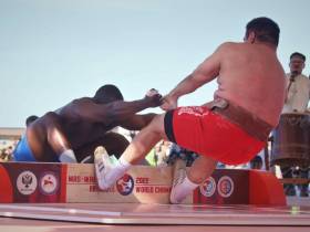 Виктор Колибабчук и Татьяна Баишева стали абсолютными чемпионами мира по мас-рестлингу