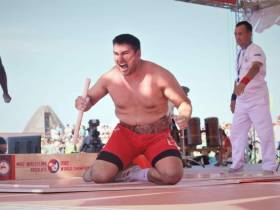 Виктор Колибабчук и Татьяна Баишева стали абсолютными чемпионами мира по мас-рестлингу