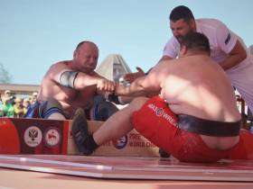 Виктор Колибабчук и Татьяна Баишева стали абсолютными чемпионами мира по мас-рестлингу