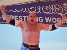 Виктор Колибабчук и Татьяна Баишева стали абсолютными чемпионами мира по мас-рестлингу