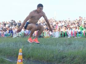 Алексей Уваровский и Айсен Ботуев лидируют по итогам первого дня Игр Дыгына