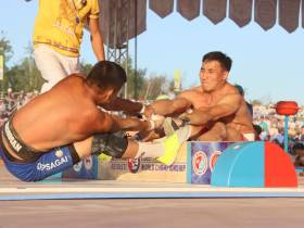 Алексей Уваровский и Айсен Ботуев лидируют по итогам первого дня Игр Дыгына