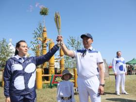 Якутия передала огонь Игр "Дети Азии" Приморскому краю