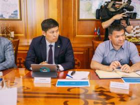 Подключение арктических райцентров к ВОЛС в 2025 году снизит стоимость интернета в 100 раз