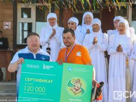 Выставка деревянных скульптур «Колыбель Олонхо» открылась в Усть-Алданском улусе