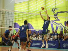 Сыграны первые матчи по волейболу на VIII Спортивных играх народов Якутии