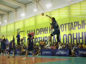 Сыграны первые матчи по волейболу на VIII Спортивных играх народов Якутии