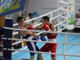 Первые боксерские бои за выход в четвертьфинал провели на Играх народов Якутии