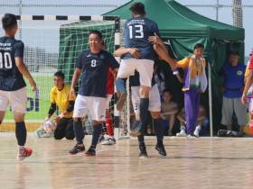 Мегино-Кангаласский и Ленский районы выиграли утренние матчи по мини-футболу