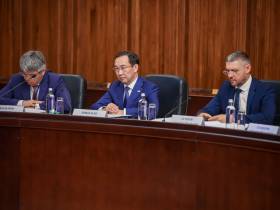 Глава Якутии принял участие в выездном совещании секретаря Совбеза РФ в Хабаровске