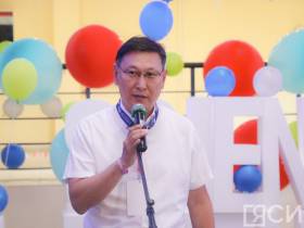 Бумага из листьев, приложение от стресса: участники МИИ-2022 рассказали о своих научных проектах