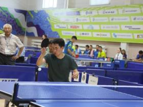 Сильнейшие команды борются за первое место в теннисе на VIII Играх народов Якутии