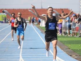 Леонтьева и Алексеев финишировали первыми на Спортивных играх народов Якутии