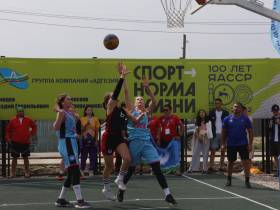 Команды из Якутска и Намцев стали чемпионами VIII Спортивных игр народов Якутии по стритболу