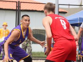 Команды из Якутска и Намцев стали чемпионами VIII Спортивных игр народов Якутии по стритболу