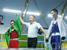 Боксеры выяснили на ринге имена финалистов и бронзовых призеров на Спортивных играх народов Якутии