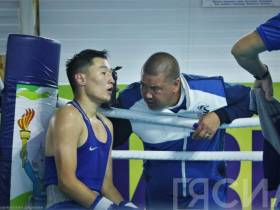 Боксеры выяснили на ринге имена финалистов и бронзовых призеров на Спортивных играх народов Якутии