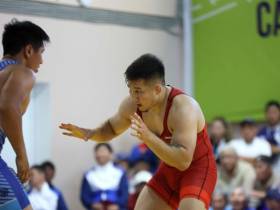 Тютрин, Скрябин и другие звёздные борцы взяли золотые медали Спортивных игр народов Якутии