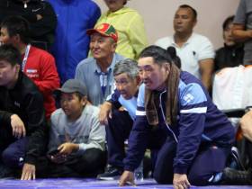 Тютрин, Скрябин и другие звёздные борцы взяли золотые медали Спортивных игр народов Якутии