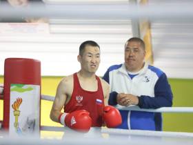 Боксеры сразились за титул чемпиона VIII Спортивных игр народов Якутии