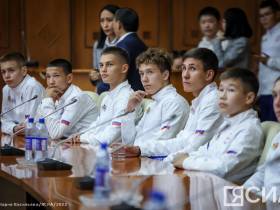 Международные спортивные игры «Дети Азии»: глава Якутии встретился со сборной республики