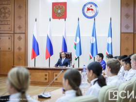 Международные спортивные игры «Дети Азии»: глава Якутии встретился со сборной республики