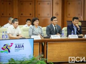 Международные спортивные игры «Дети Азии»: глава Якутии встретился со сборной республики