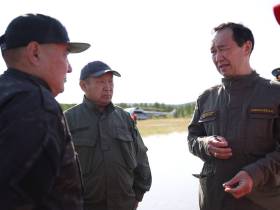 Глава Якутии заверил, что все пострадавшие от паводка в Верхоянском районе получат выплаты