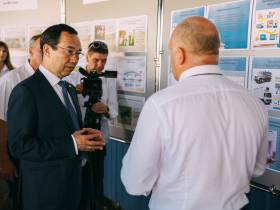 Глава Якутии посетил сельхозпредприятия Алданского района