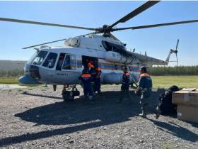 Насыпь остановила проникновение воды в поселок Батагай