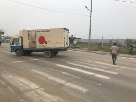 В Якутске грузовик сбил на пешеходном переходе 15-летнего велосипедиста