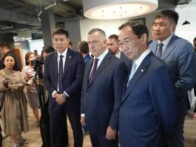 Трутнев: необходимо ускорить строительство дамбы в Верхоянском районе Якутии